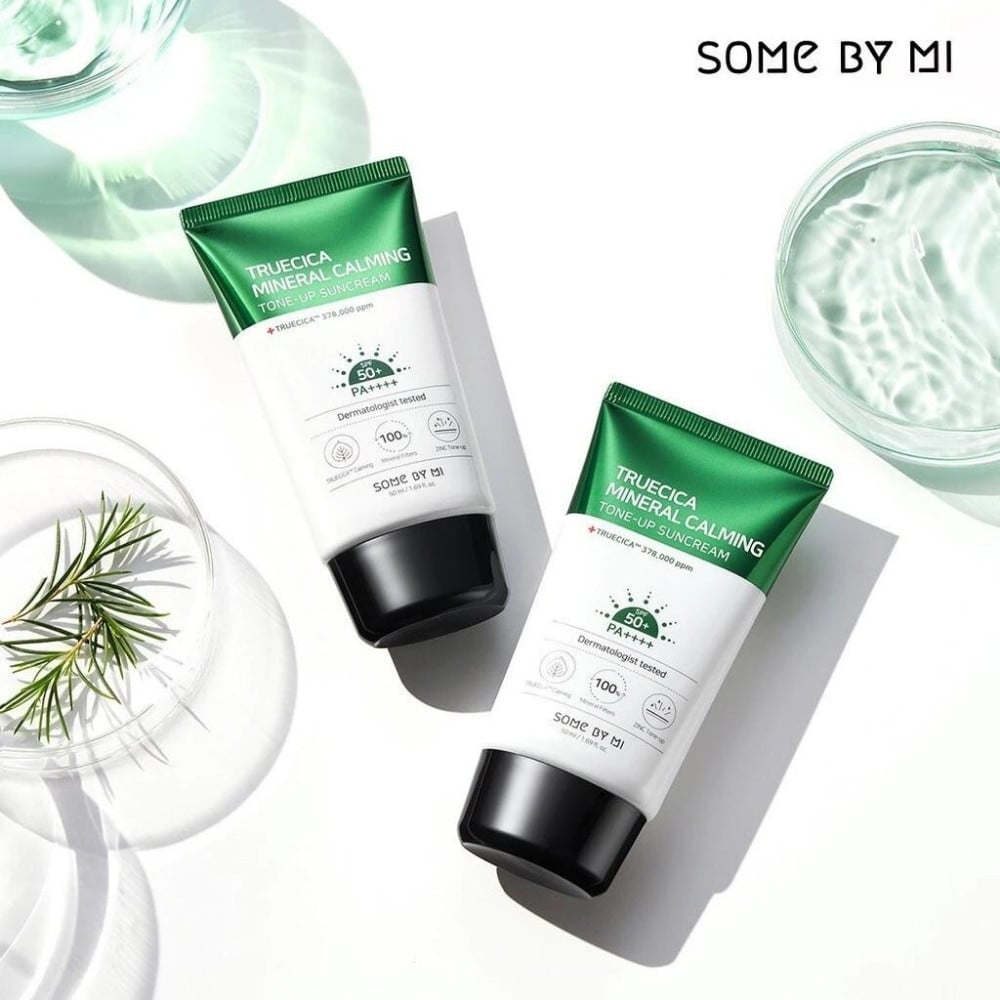 46.11 - thegioiskinfood.com - Some By Mi Truecica Mineral 100 Calming Suncream SPF50+ PA++++