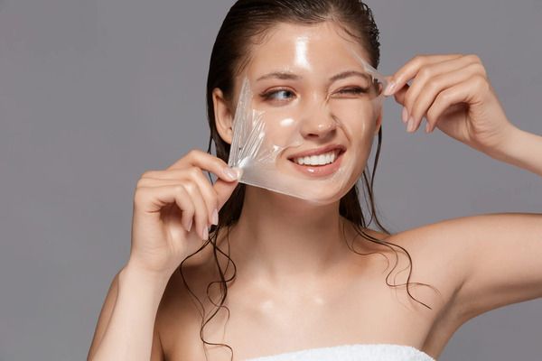 Miếng dán mụn mang đến những công dụng tuyệt vời cho da