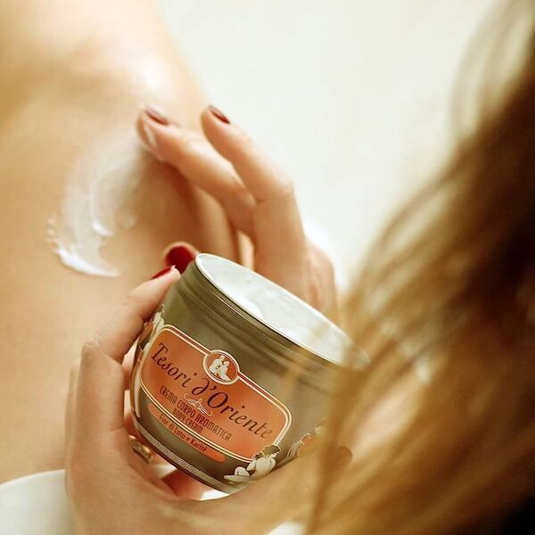 Kem dưỡng ẩm hương nước hoa quyến rũ Tesori D'Oriente Body Cream