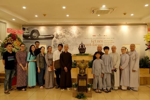 Thư viện Huệ Quang tham gia triển lãm 'Kết nên một đài sen'