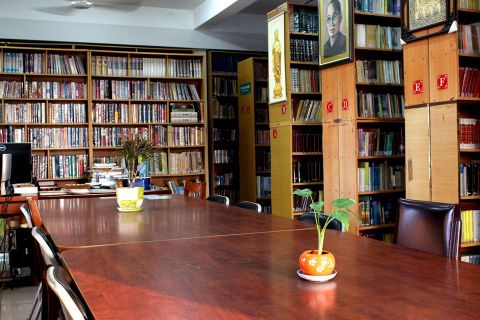 Thông báo - Phòng đọc Thư viện Huệ Quang hoạt động bình thường từ thứ hai, ngày 01/6/2020