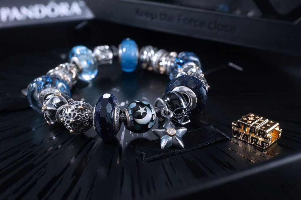 Star Wars x Pandora Darth Vader Charm