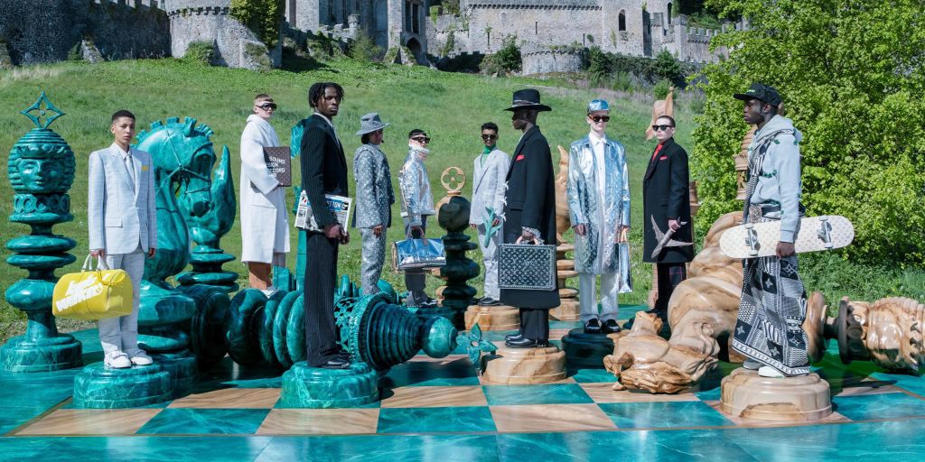 LV Thu-Đông 2022: BST cuối cùng của Virgil Abloh