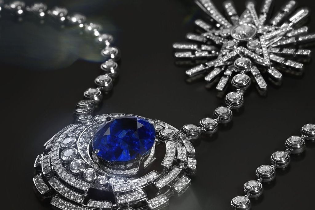 Vòng kim cương Chanel Allure Céleste 55,55 carat