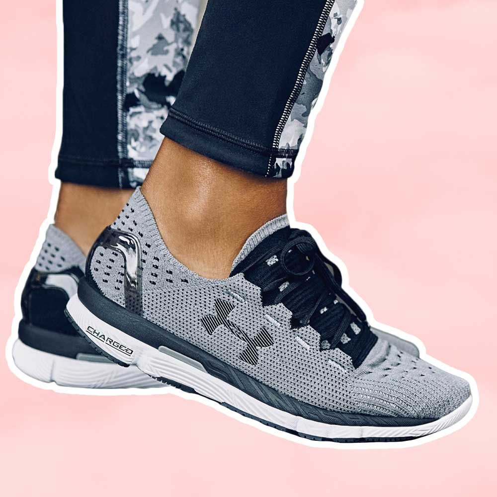 Xu hướng sneaker đẹp nhất cho nữ năm 2022 (P3)