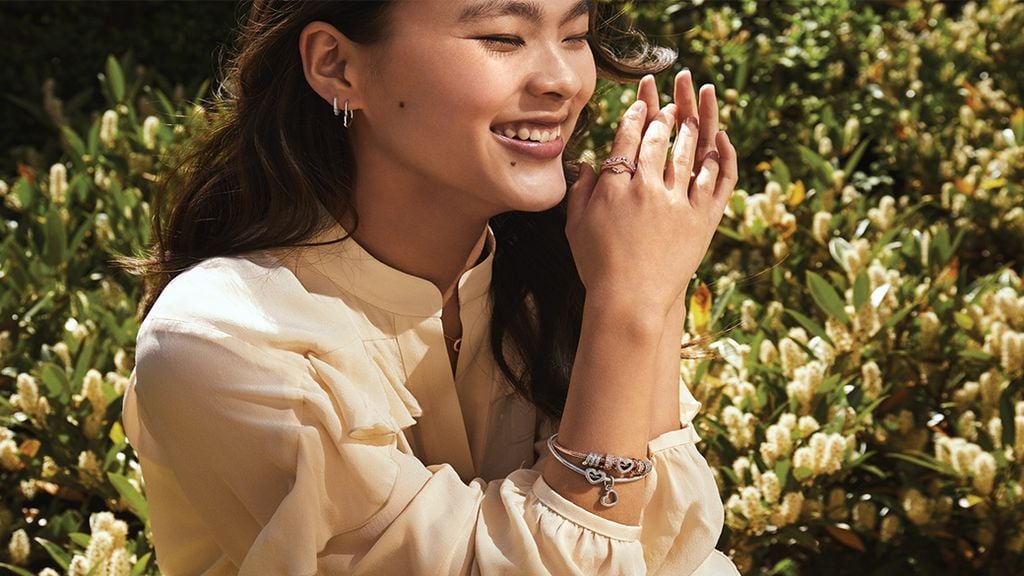 PANDORA kỷ niệm Vòng tay quyến rũ mình