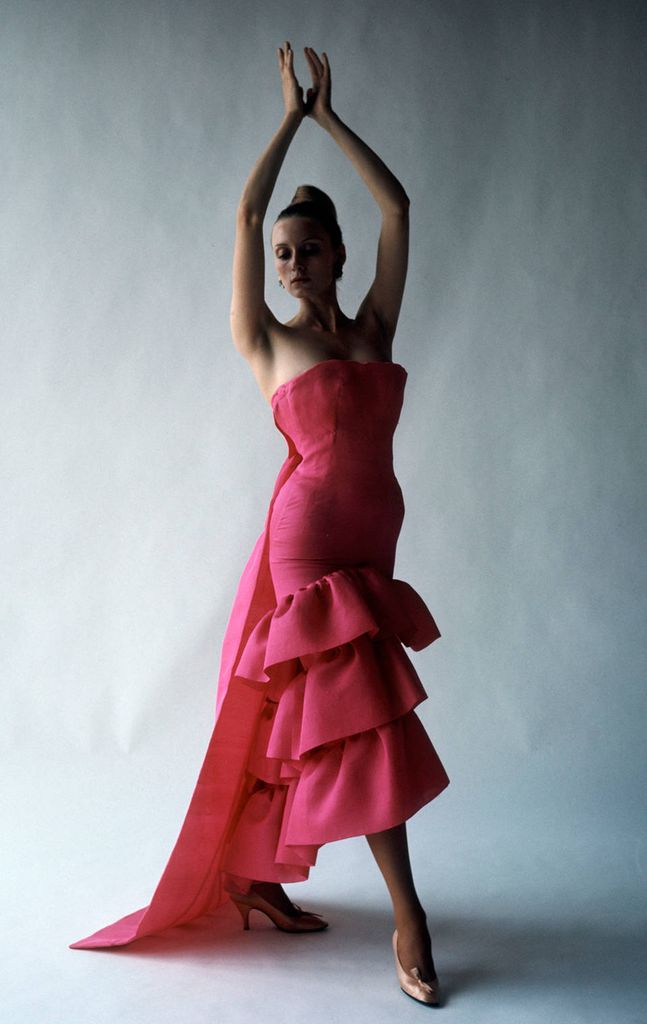 Đặc trưng trong thiết kế của Cristóbal Balenciaga