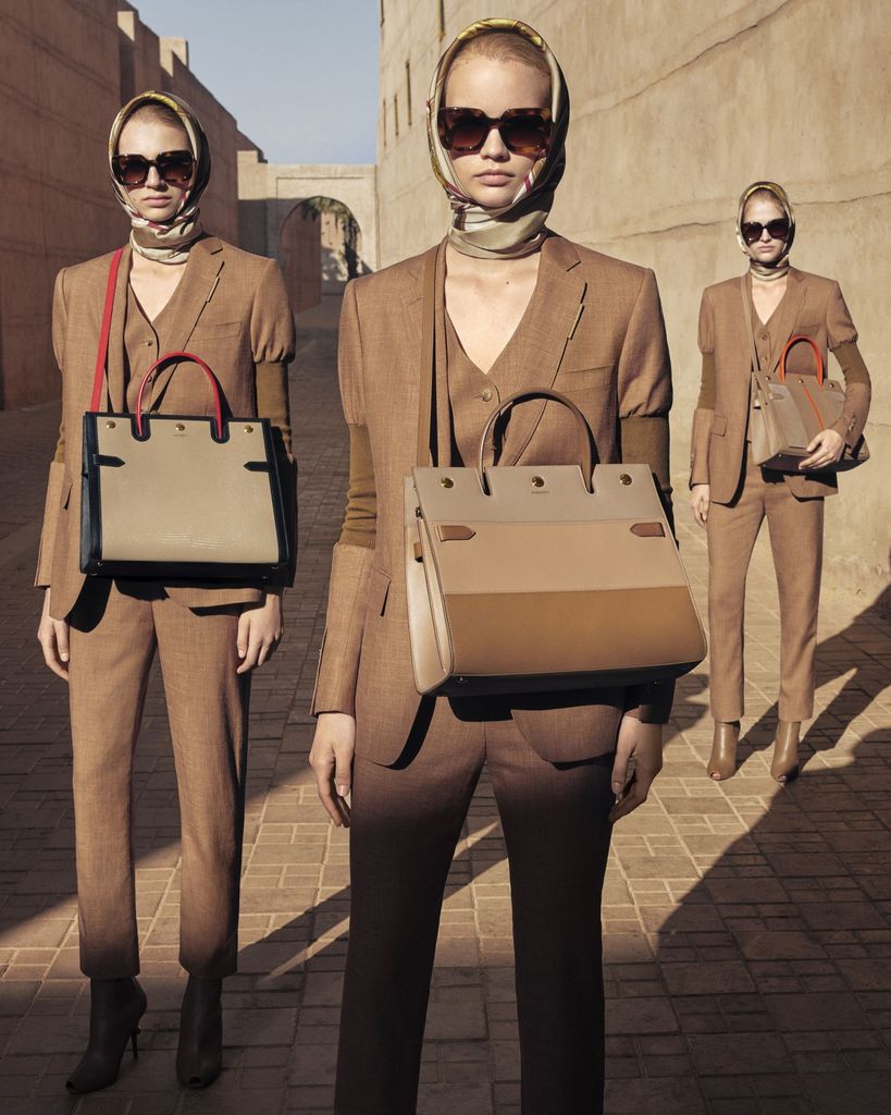 Xu hướng 7 chiếc túi xách Burberry 2022