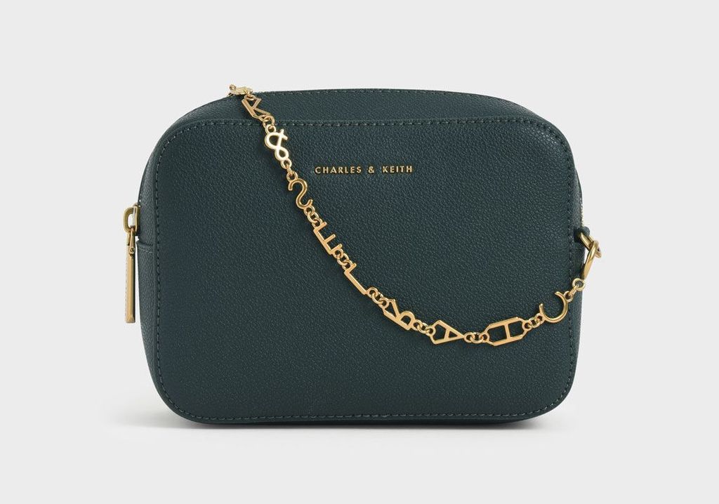 Túi Charles & Keith Chain Link Boxy Clutch In Dark Green