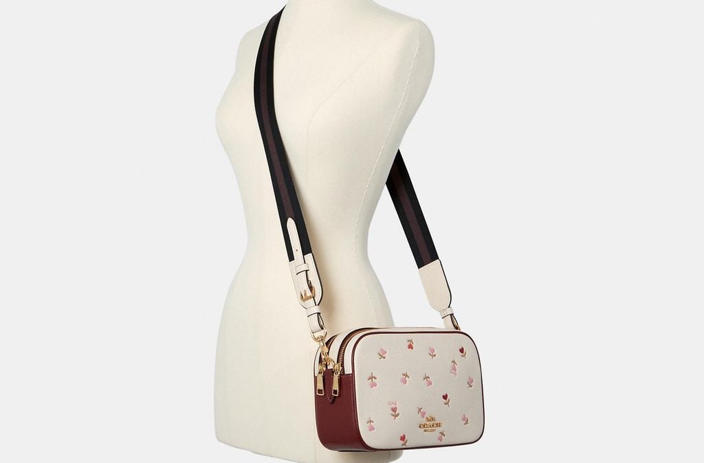 Túi Coach Jes With Heart Floral Print