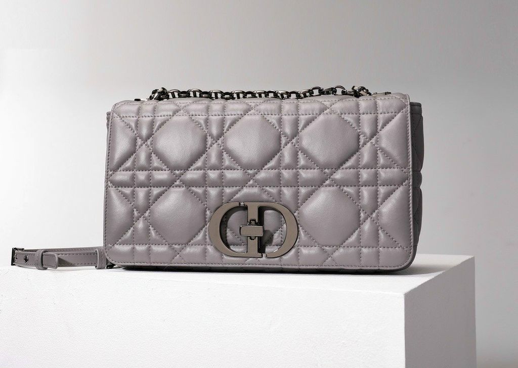 Túi Dior Caro Medium Quilted Macrocannage Calfskin