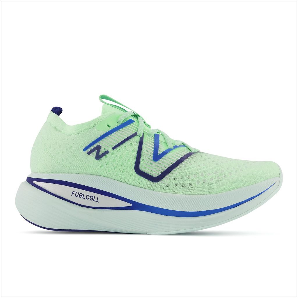 NEW BALANCE Supercomp Trainer ra mắt 2022