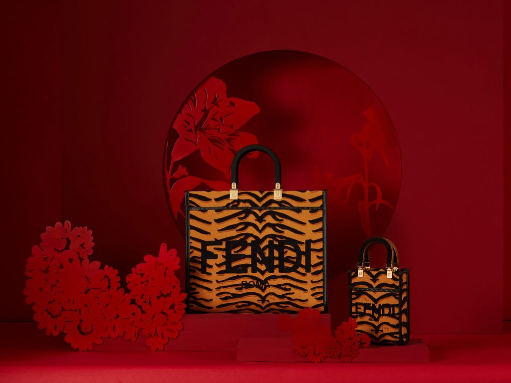 Fendi Sunshine Chào Đón Năm Dần 2022