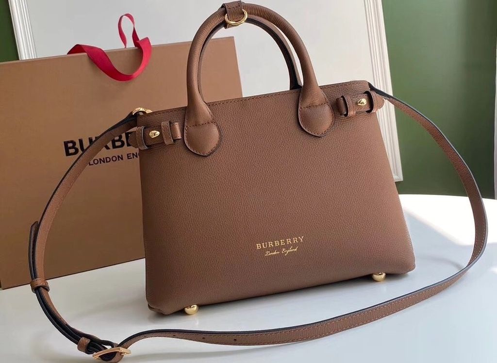 Túi Đeo Vai Burberry Tay Cầm Đôi