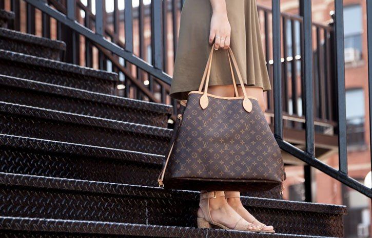 Túi Xách Pre-Loved Và Những Điều Nên Biết