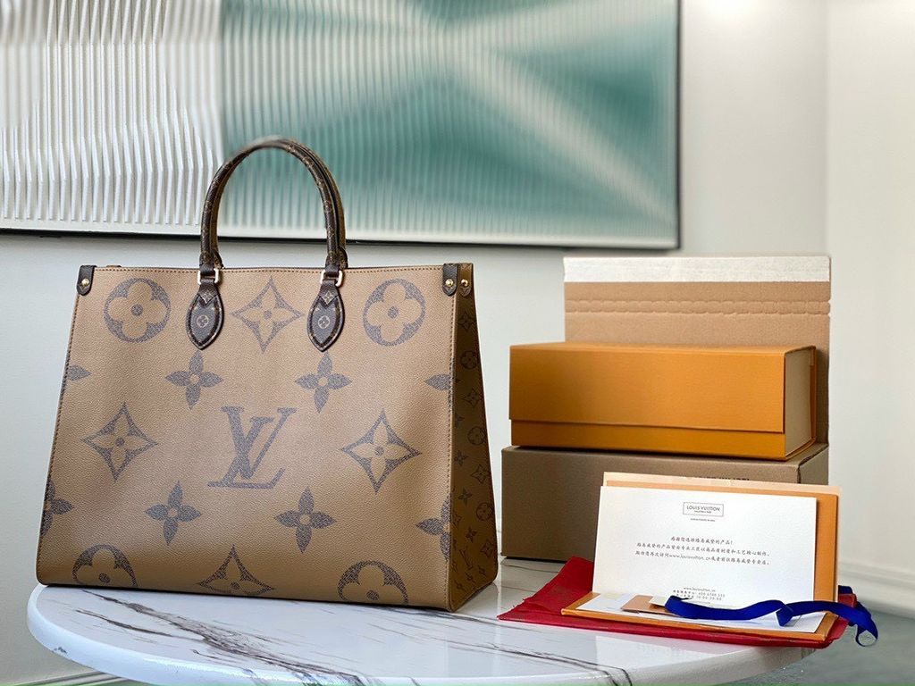 Louis Vuitton OnTheGo GM Tote Bag