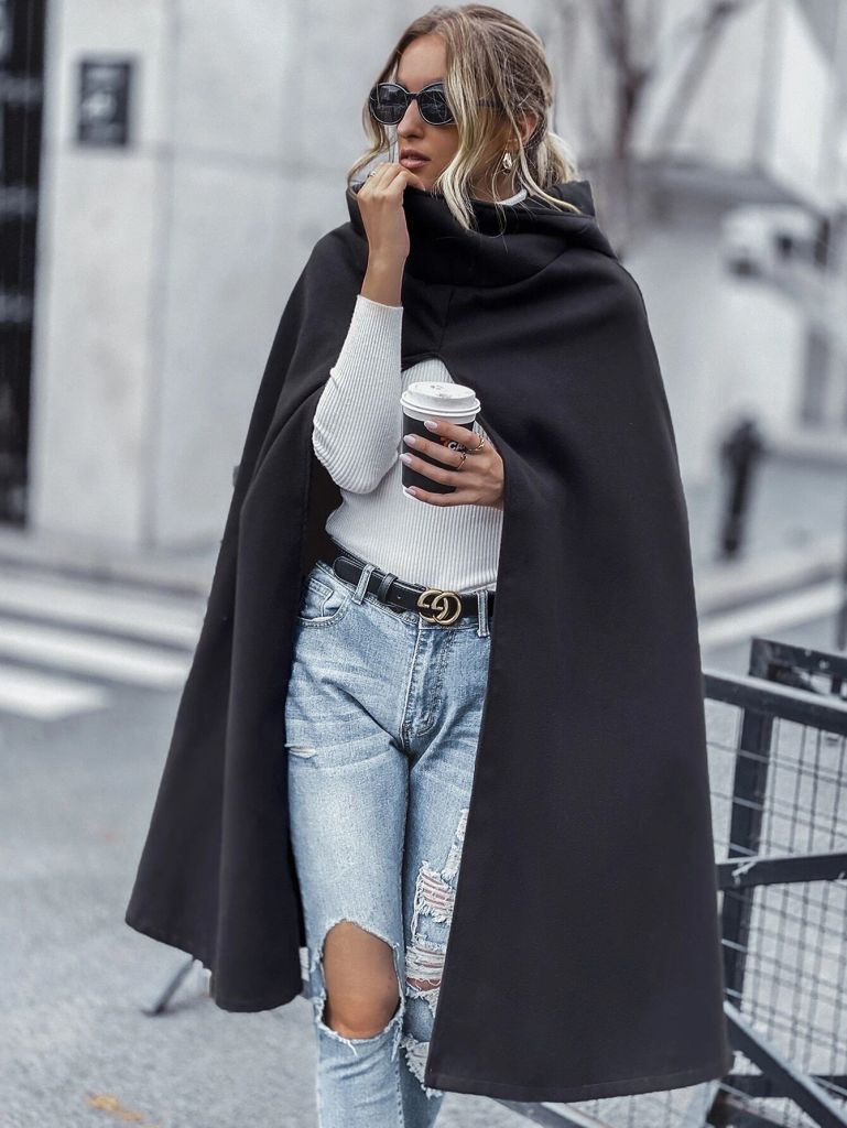 Cape Coat: phong cách trong ngày chuyển mùa