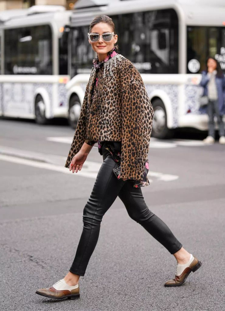 Top quần legging giả da hot trend