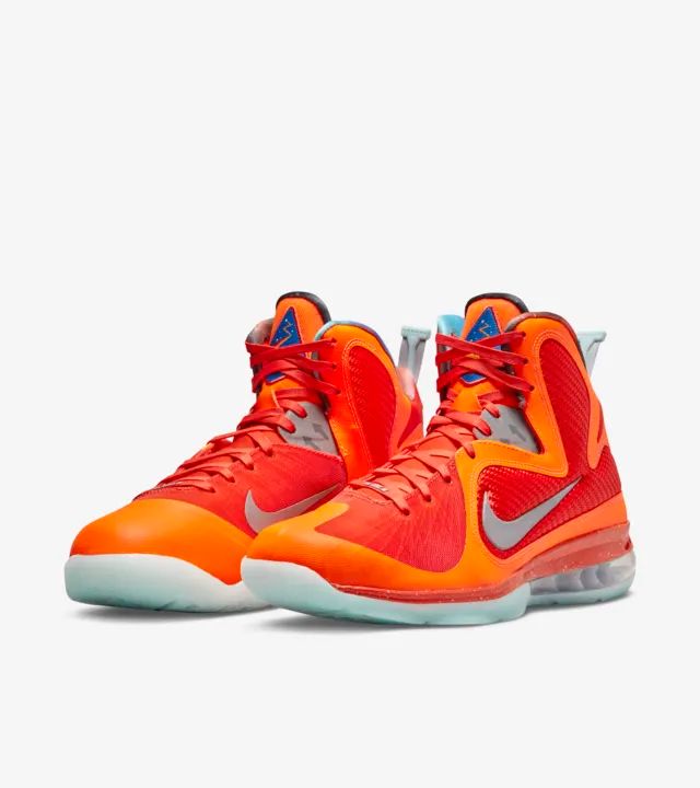 Nike LeBron 9 ‘Big Bang’  ra mắt 2022