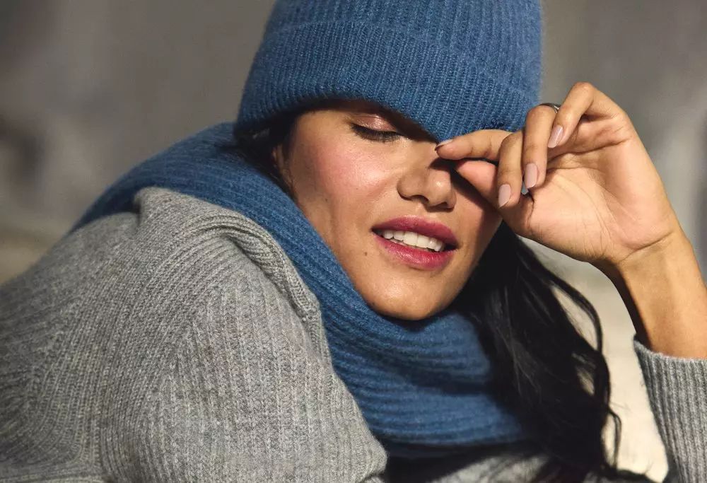 10 món quà ấm cúng dành cho tín đồ cashmere