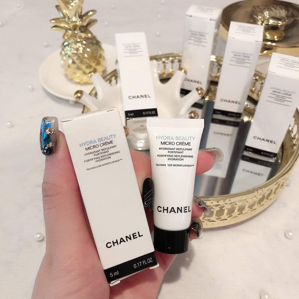 Chanel Hydra Beauty Gel Creme  Увлажняющий гелькрем для лица   Makeupstoreuz