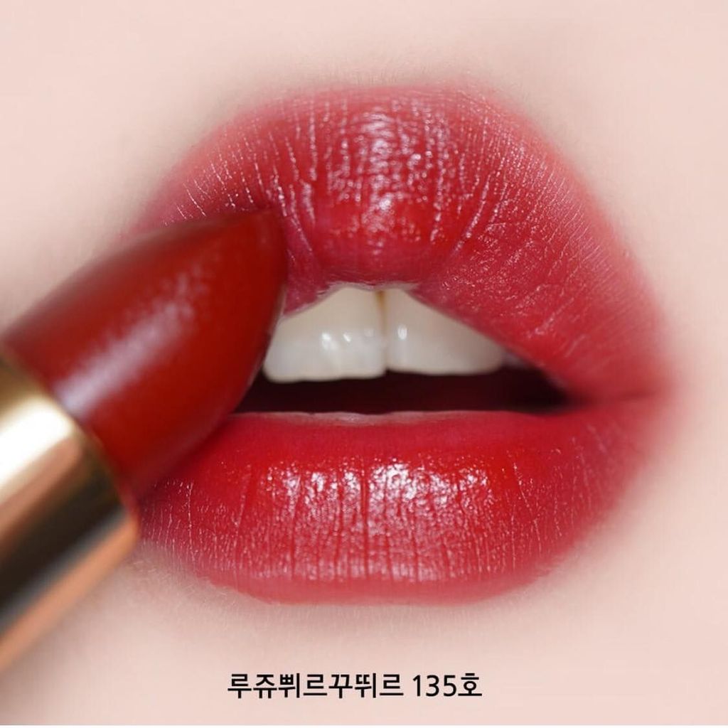 ysl 135 wildly rouge