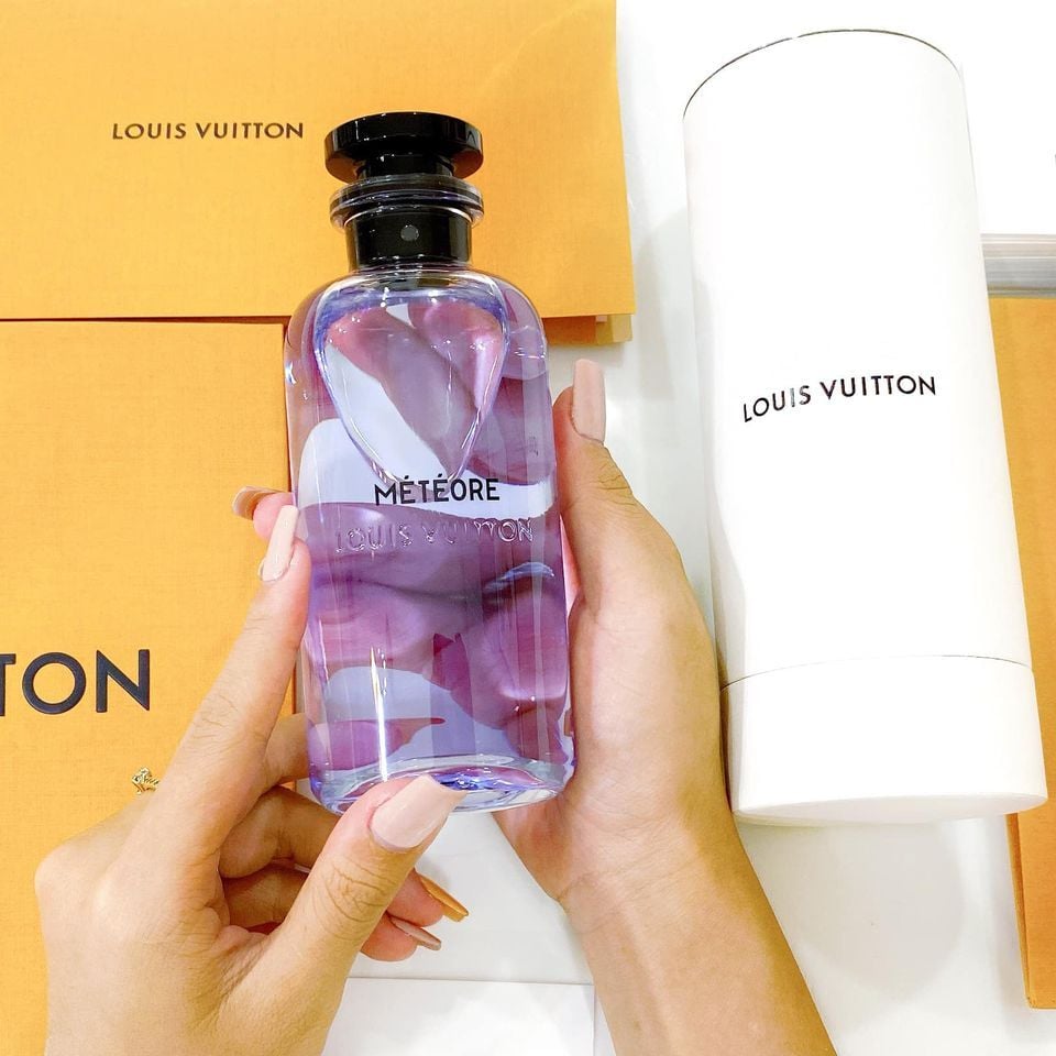 Louis Vuitton Meteore perfume review on Persolaise Love At First