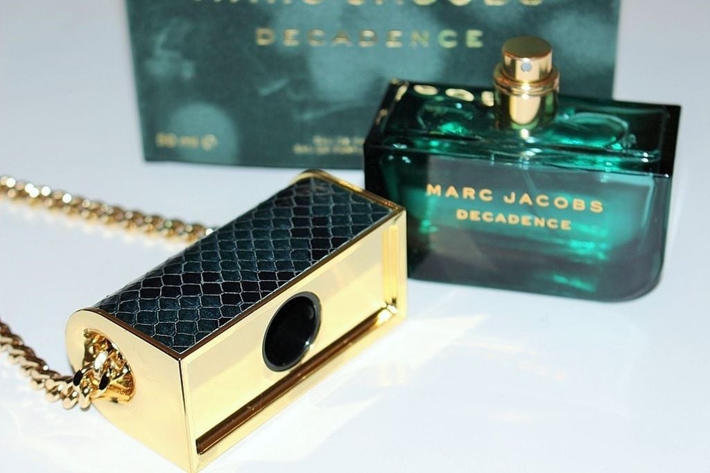 marc jacobs decadence parfem