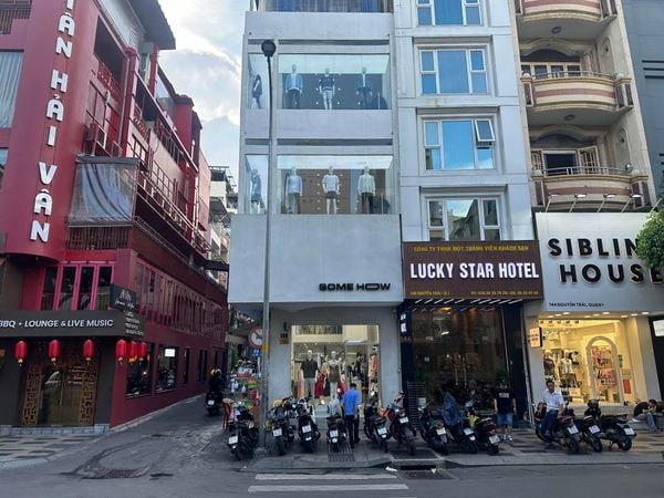 148 Nguyễn Trãi, Phường Bến Thành - Quận 1