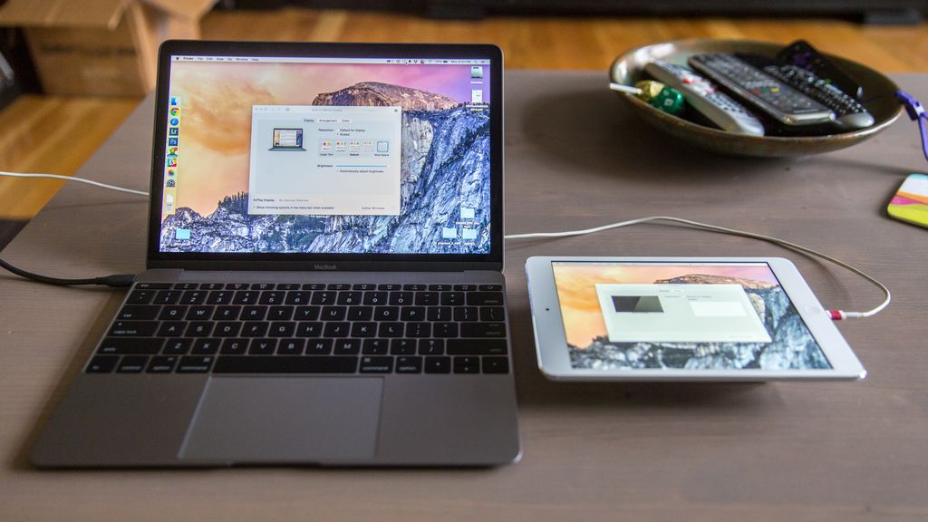 GEARVN Sử dụng iPad làm màn hình phụ Macbook