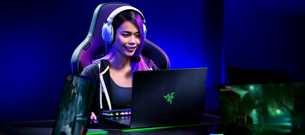 GEARVN-tai-nghe-razer-black-shark-v2-pro-white-2023