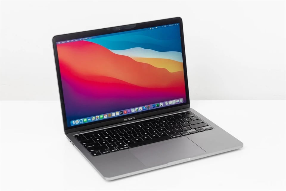 MacBook Pro 13‘ 2020 Touch Bar M1 16GB