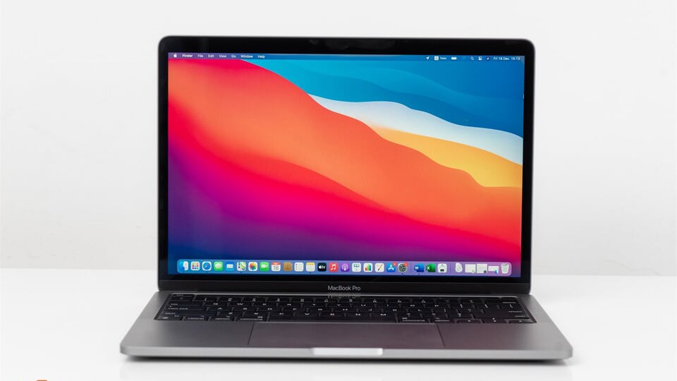 MacBook Pro 13‘ 2020 Touch Bar M1 16GB