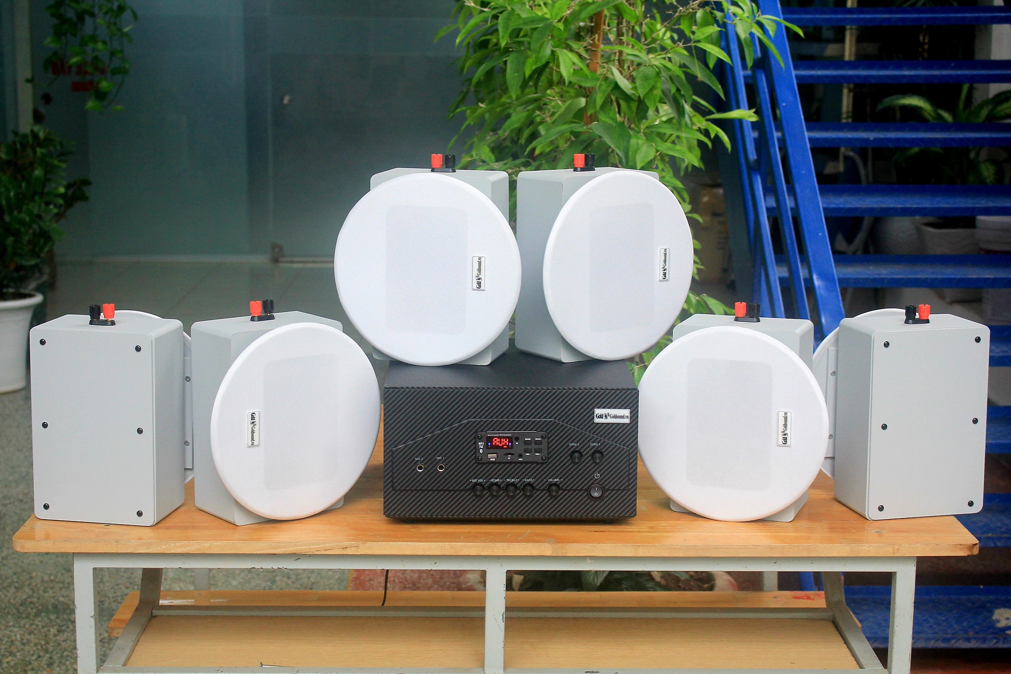 Loa cafe loa spa loa nhà hàng dàn loa ÂM TRẦN VAT38