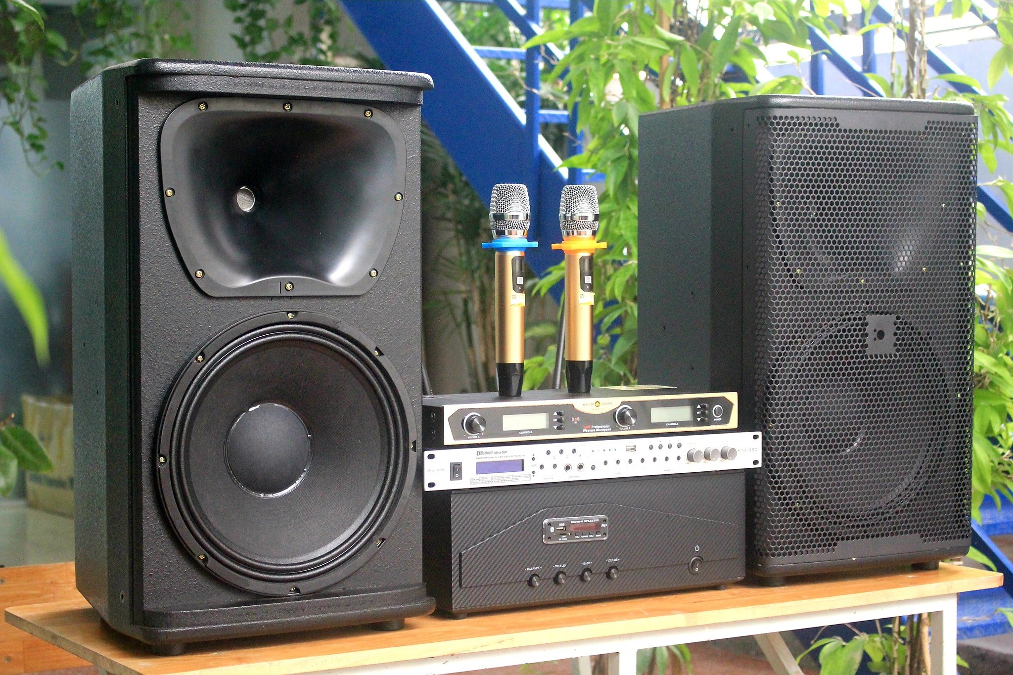 Dàn âm thanh Acoustic V238 chuyên dụng lắp QUÁN PUB, CAFE ACOUSTIC, .. từ 80m2 - 300m2