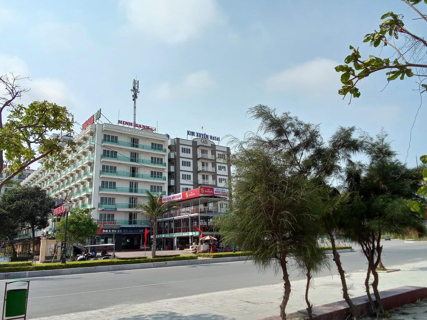 Bàn giao hệ thống loa cho NHÀ HÀNG HẢI SẢN BÌNH MINH. Sầm Sơn, Thanh Hoá.