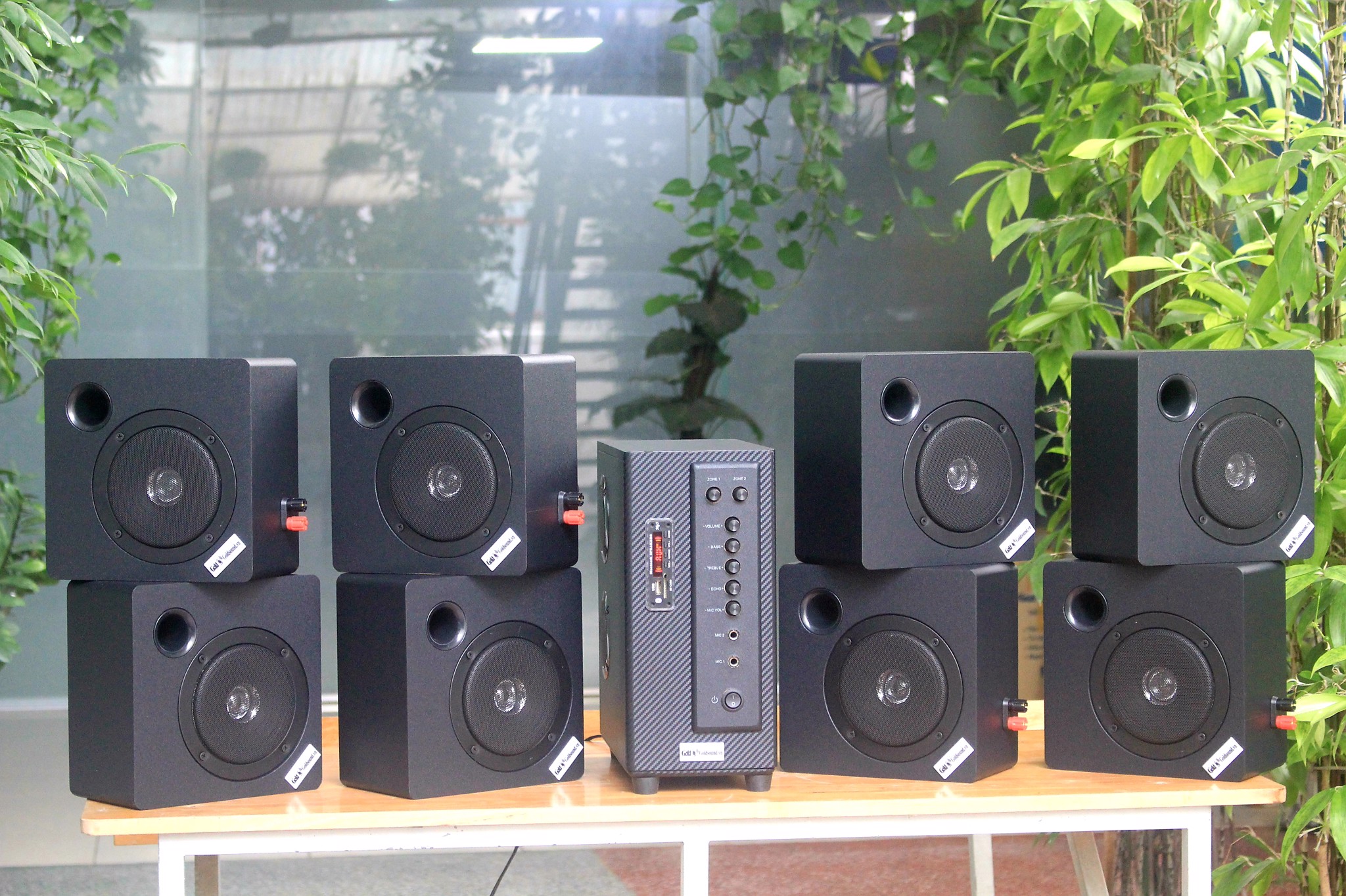 Loa nhà hàng loa cafe Dàn loa Goldcafe V21 chuyên lắp cho Quán cafe, nhà hàng, spa, quán ăn... từ 30m2 - 150m2