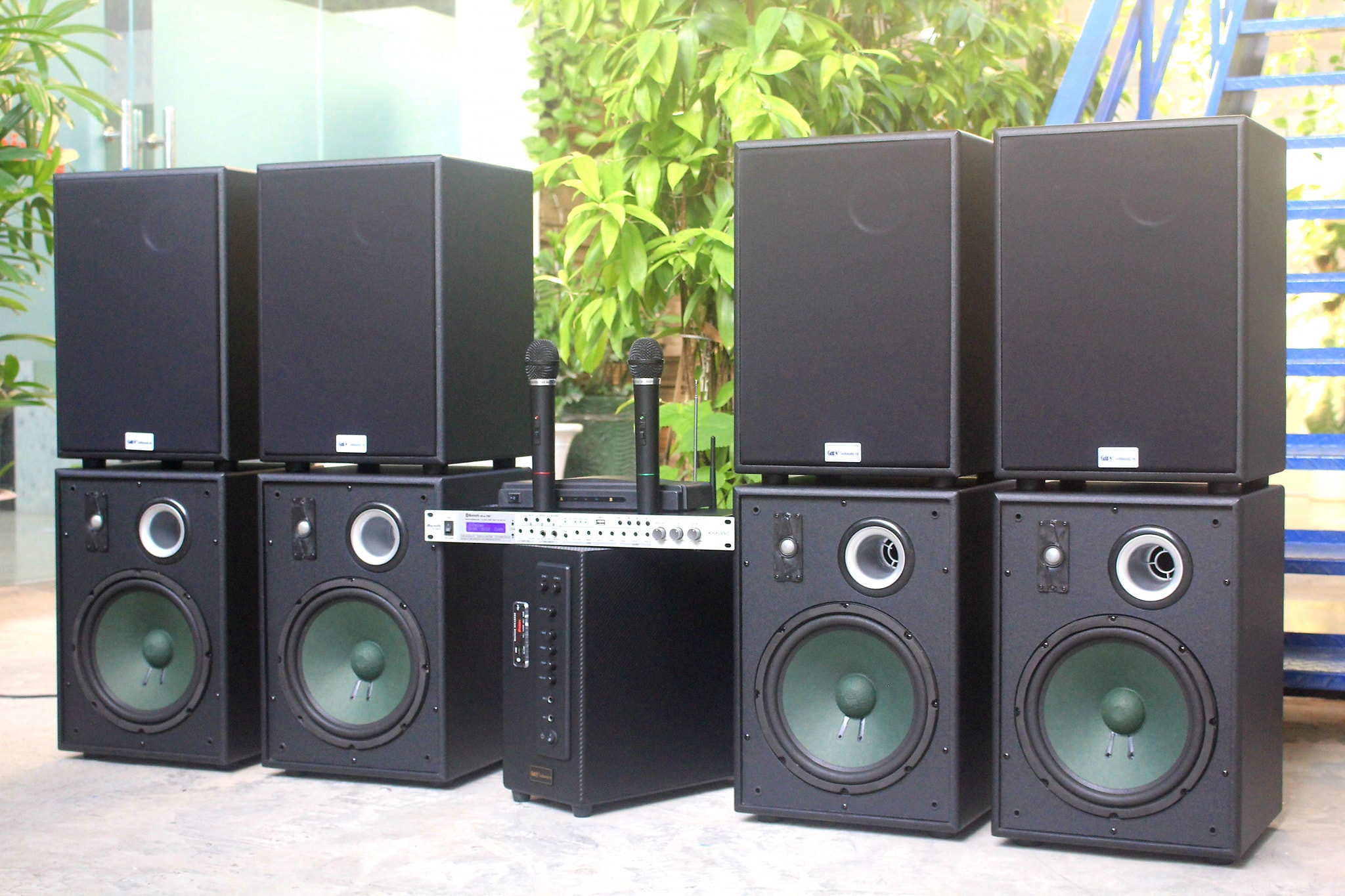 Combo Dàn GoldAcoustic V230 âm thanh chuyên nghiệp cho quán Cafe từ 50m2 - 200m2