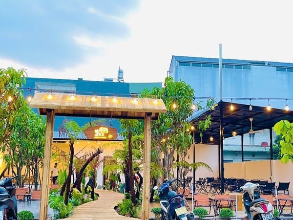 Loa Goldsound cho JAY Garden Coffee, Bình Dương, amply không dây A57, loa không dây V57 - 57w, loa được thiết kế riêng cho quán, bật lớn không tạp âm, miễn phí công lắp đặt, bảo hành dài hạn 5 năm