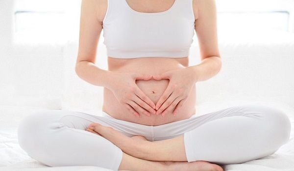 Mẹ bầu nên ăn rong nho để bổ sung nhiều dưỡng chất cho cơ thể và thai nhi