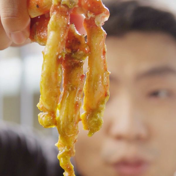 CÔNG THỨC CUA KING LUỘC NƯỚC DỪA CHẤM SỐT XANH THÁI | SERIES NẤU ĂN DỄ MÀ