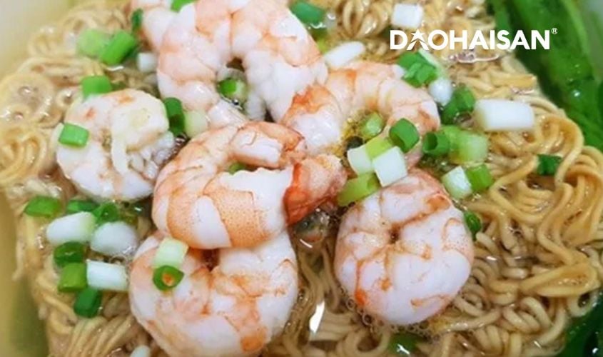 Tôm thẻ tươi ngon? kho tàu