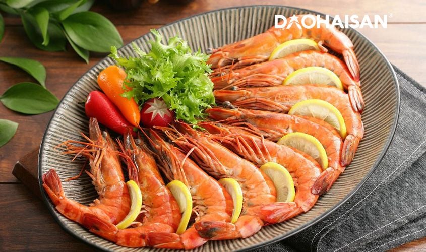Tôm thẻ tươi ngon luộc chấm muối tiêu chanh