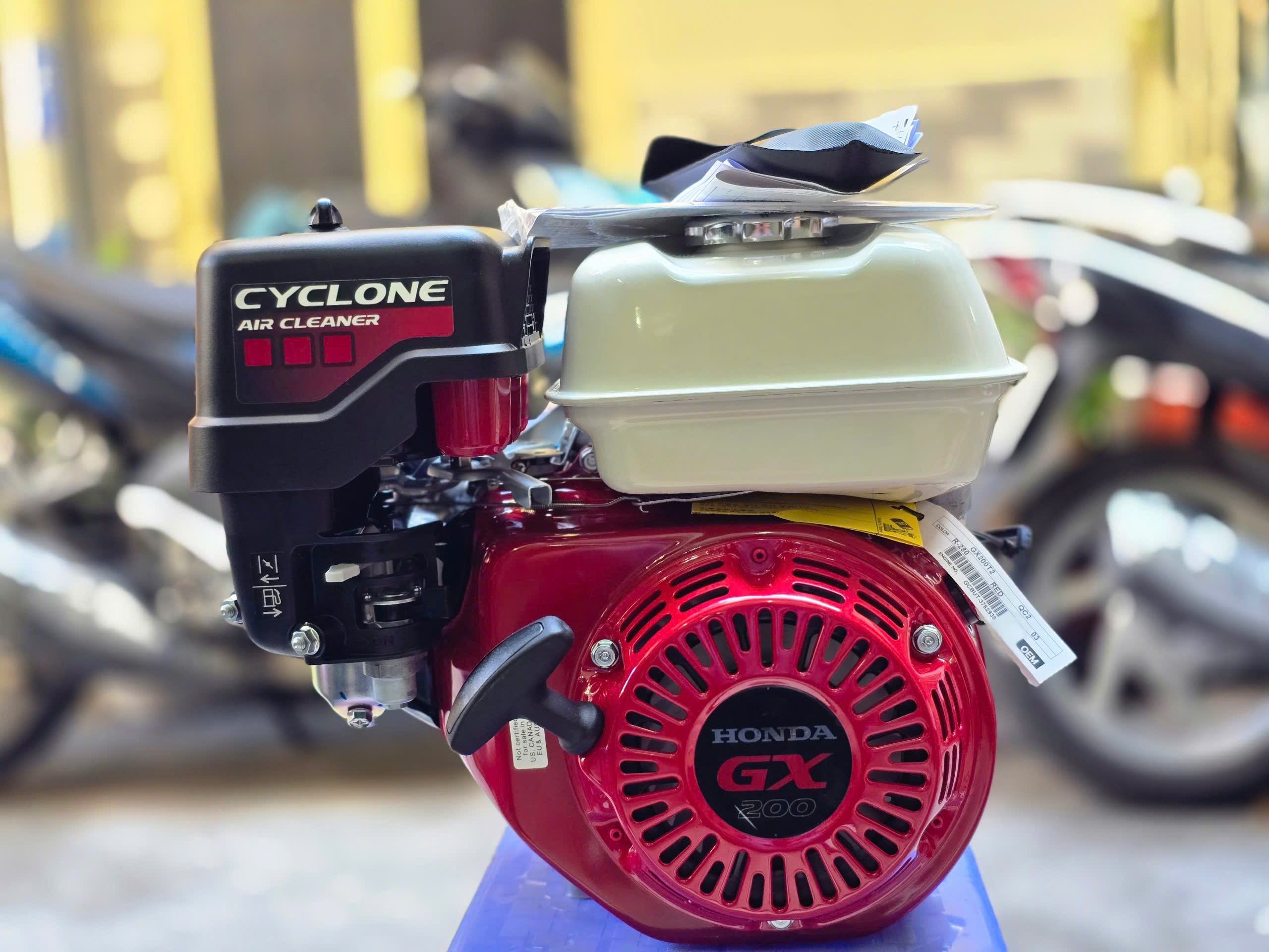 Hình ảnh động cơ xăng Honda GX200 6.5HP