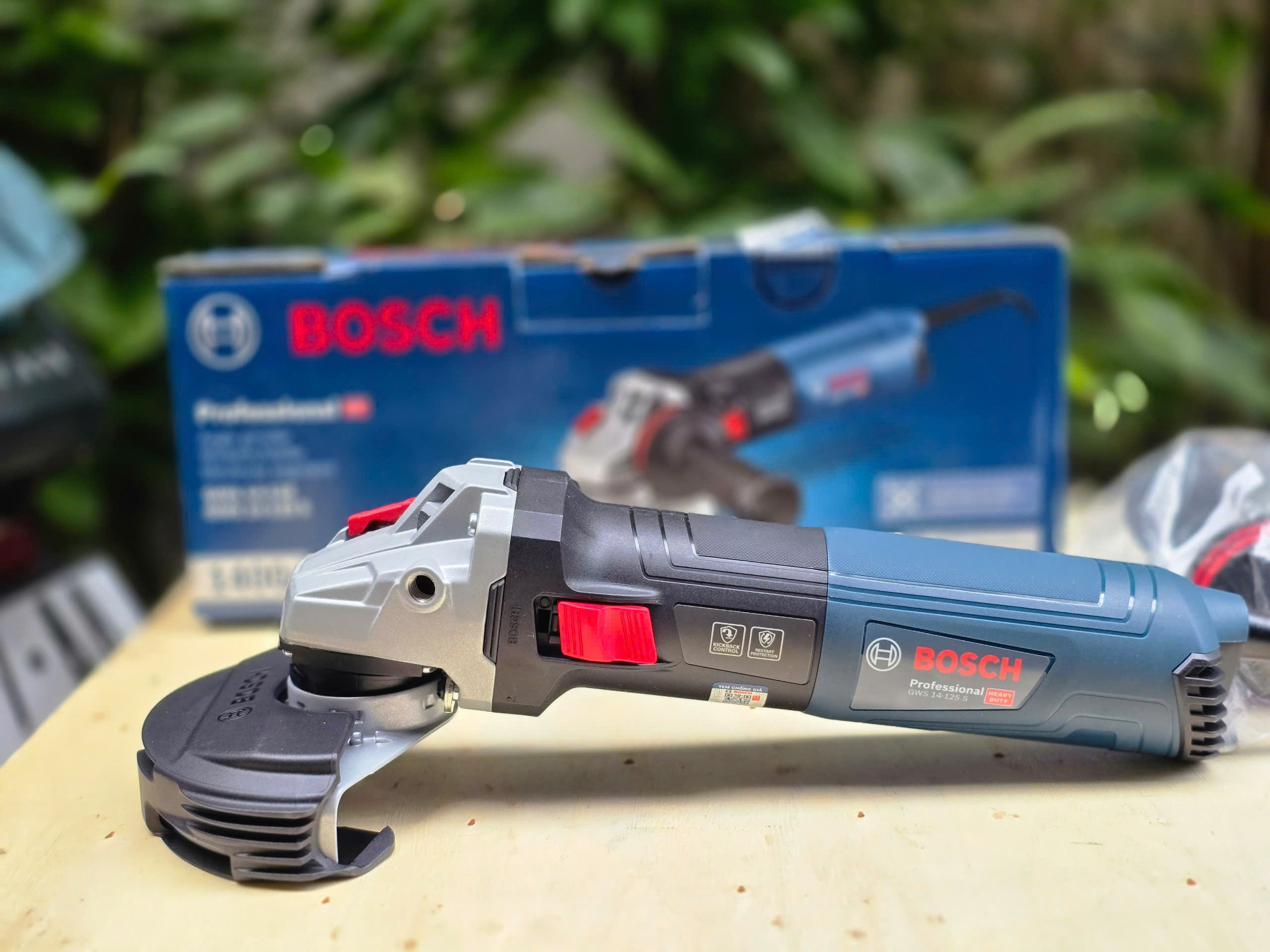 máy mài góc 125mm 1400W GWS 14-125 S có điều tốc