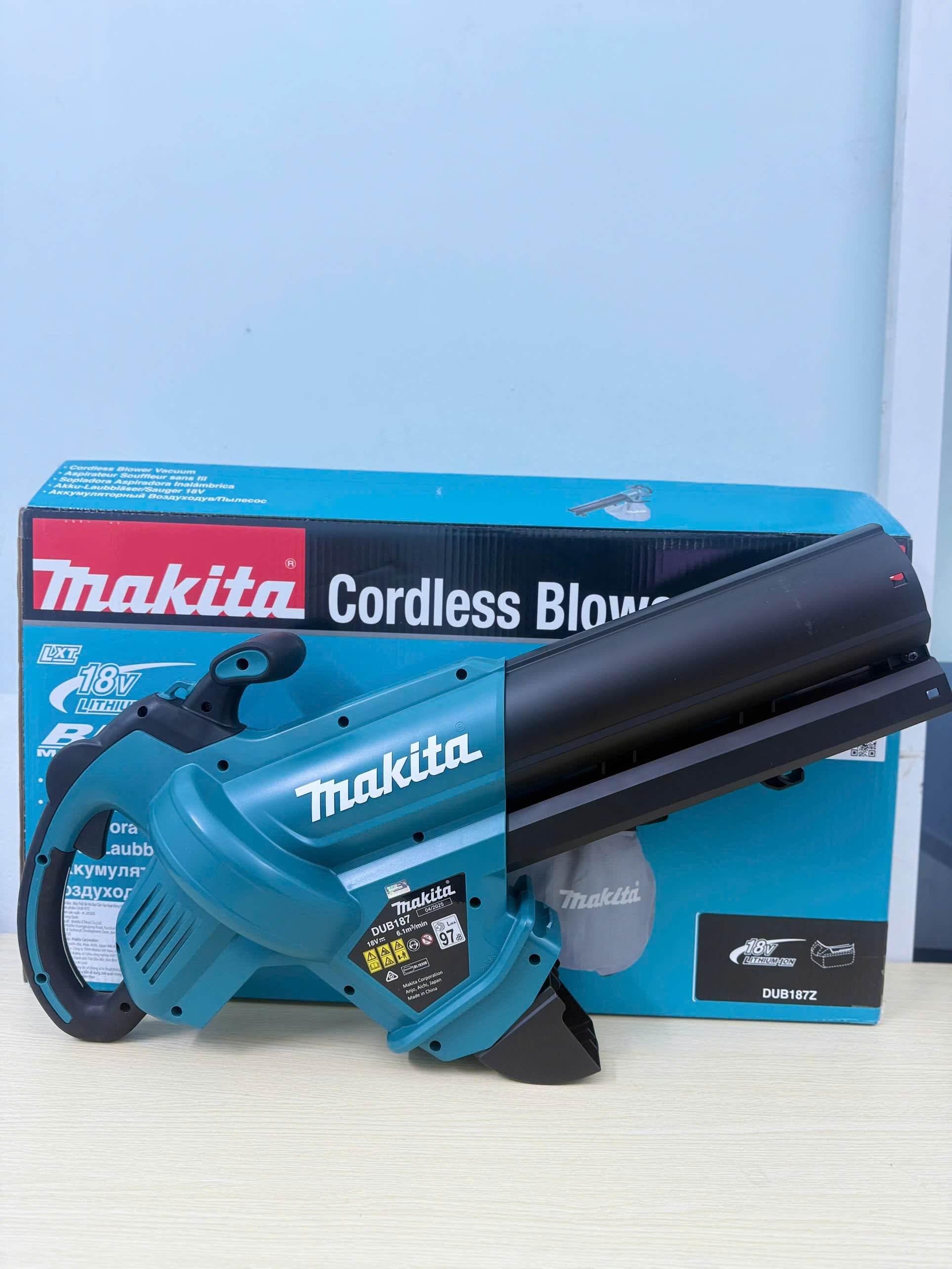 Makita DUB187Z máy thổi hút bụi 18V LXT chính hãng