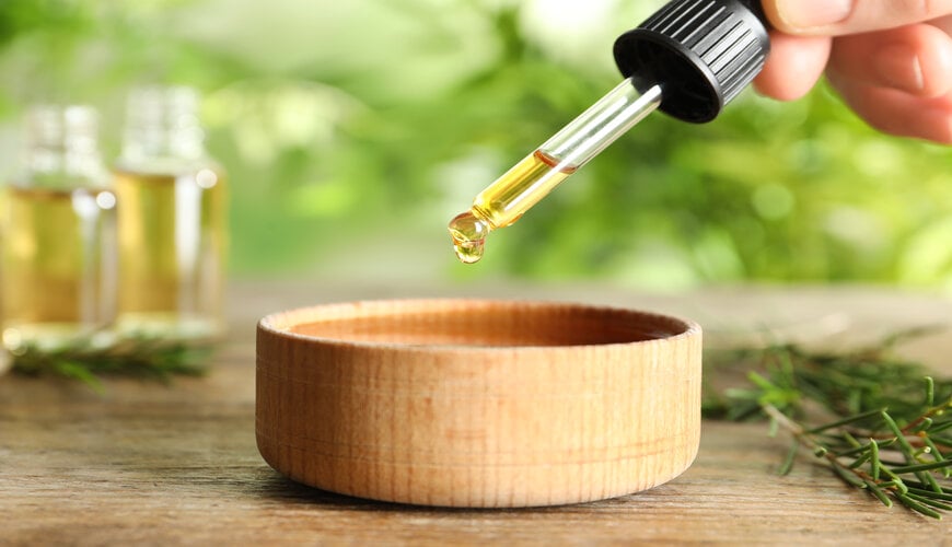 5 lợi ích và cách sử dụng tea tree oil để làm đẹp da – THEFACESHOP