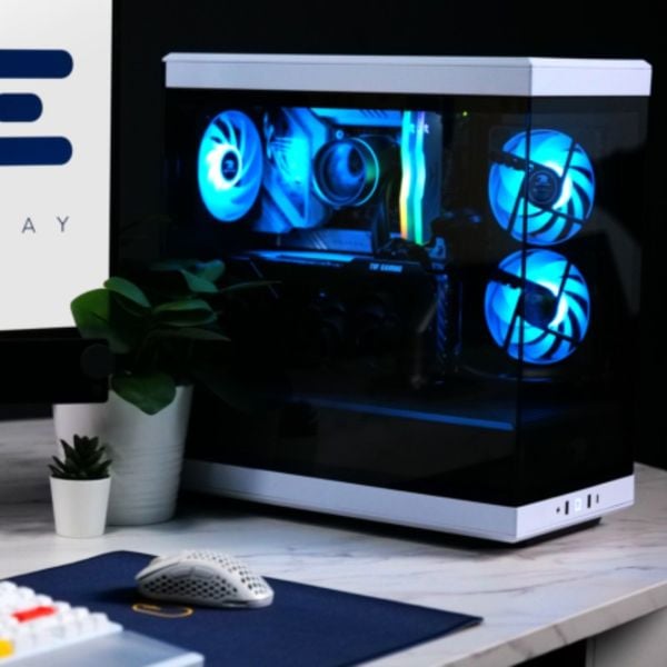 Case Máy Tính - Hyte Y40 - ATX thoáng khí