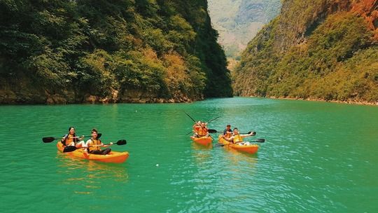 THỂ THAO MÙA HÈ CÙNG CHÈO THUYỀN KAYAK