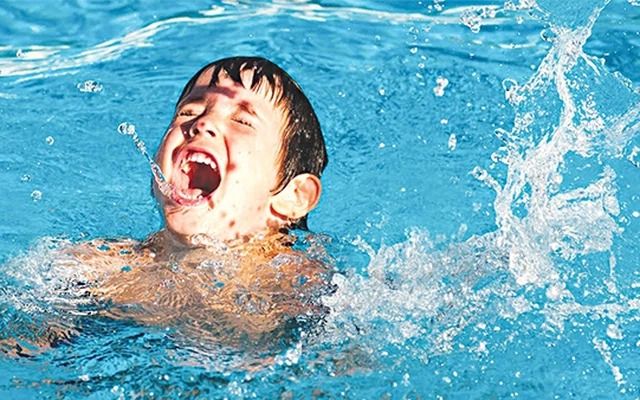 Những Rủi Ro Thường Gặp Khi Đi Biển Và Cách Phòng Tránh.